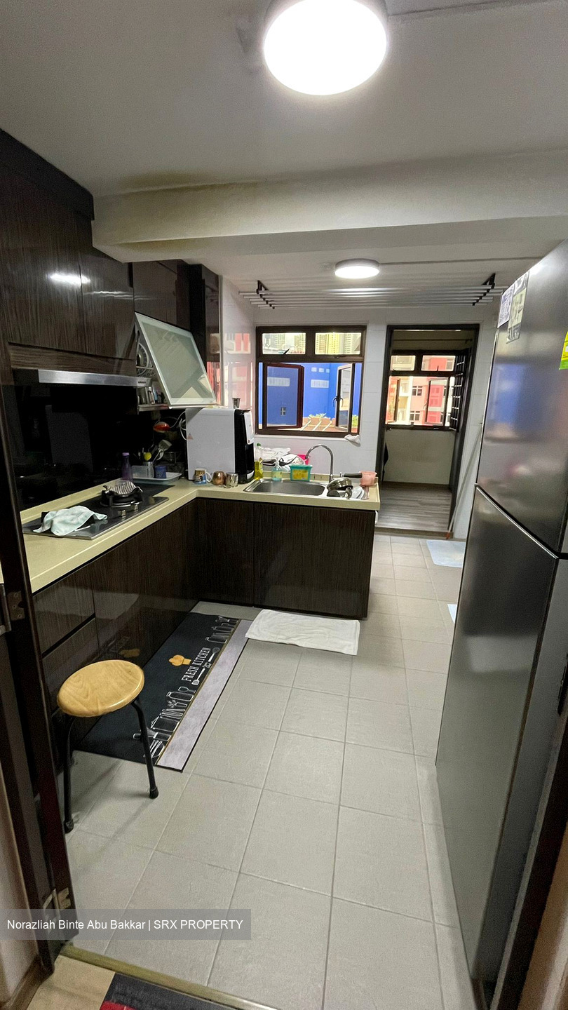 Blk 2 Brickworks Estate (Bukit Merah), HDB 3 Rooms #543438931